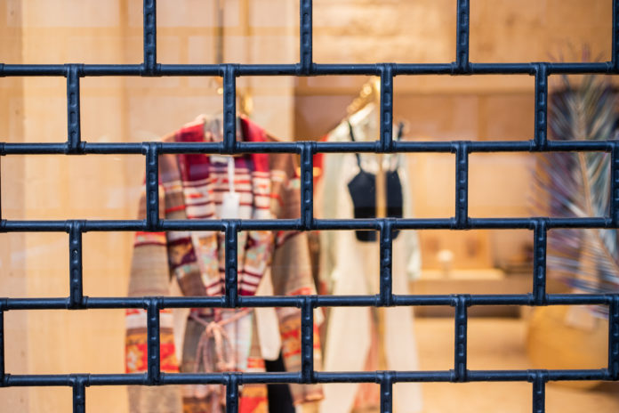 Rustic,Metal,Lattice,Background.,Locked,Up,/,Locked,Down,/